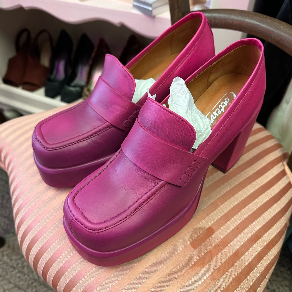 L'intervalle Women's Fuchsia Chunky Leather Platform Loafers Size 9.5/40